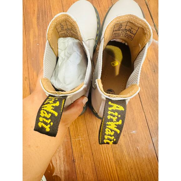 DR MARTENS Vintage Taupe 2976 Women’s Virginia Leather Chelsea Boots NEW sz 7 - Picture 7 of 8